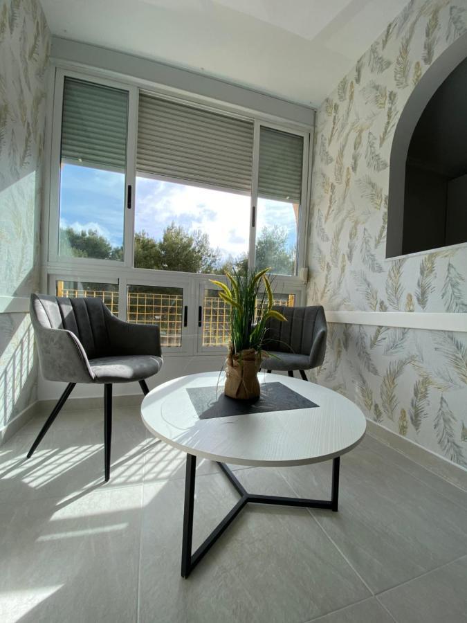 Sunshine Apartment Torrevieja Esterno foto