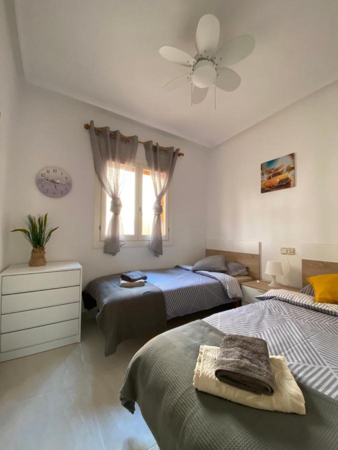 Sunshine Apartment Torrevieja Esterno foto