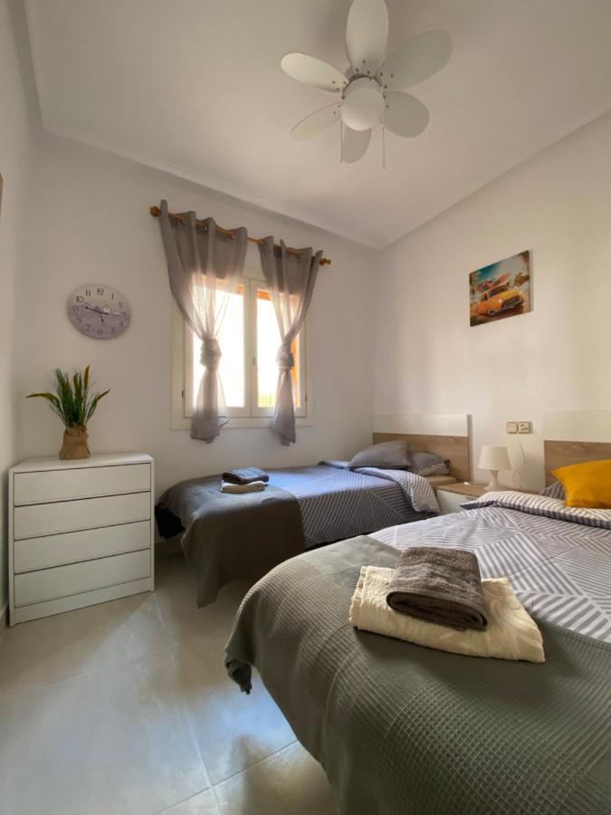 Sunshine Apartment Torrevieja Esterno foto