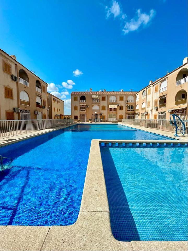 Sunshine Apartment Torrevieja Esterno foto