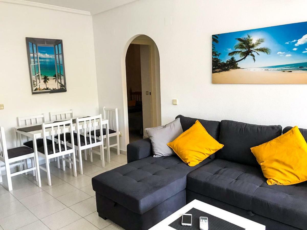 Sunshine Apartment Torrevieja Esterno foto
