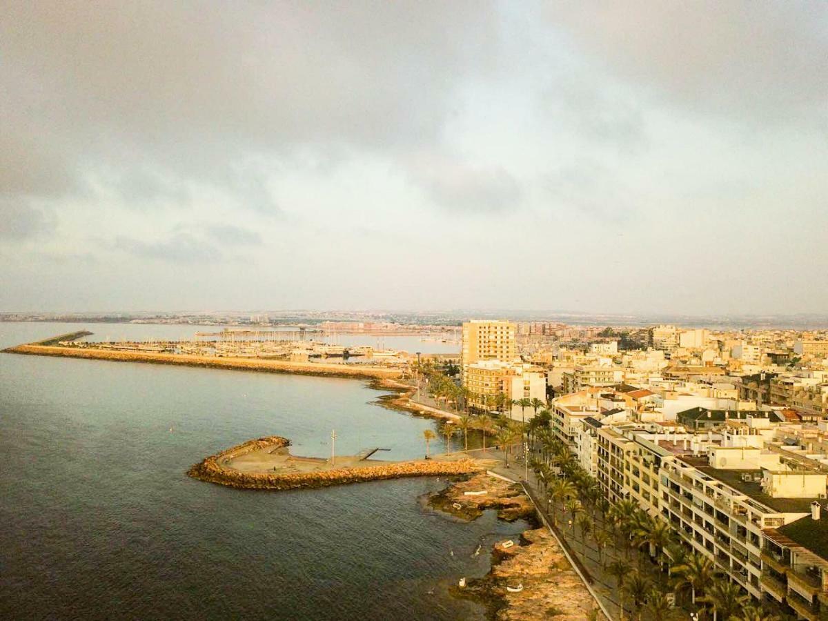 Sunshine Apartment Torrevieja Esterno foto