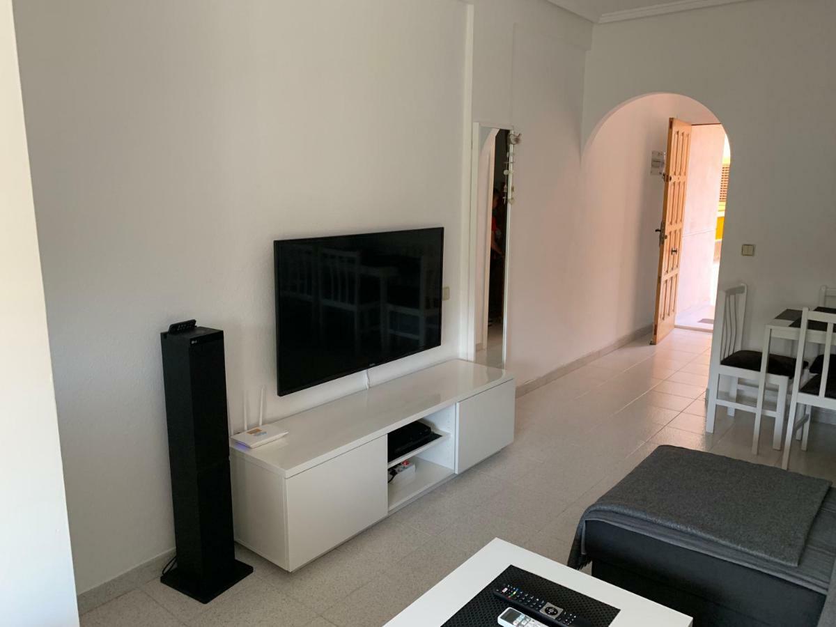 Sunshine Apartment Torrevieja Esterno foto